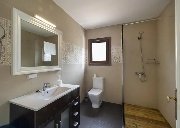 Lägenhet German 114 By Bookmenorcavillas Sea Views *